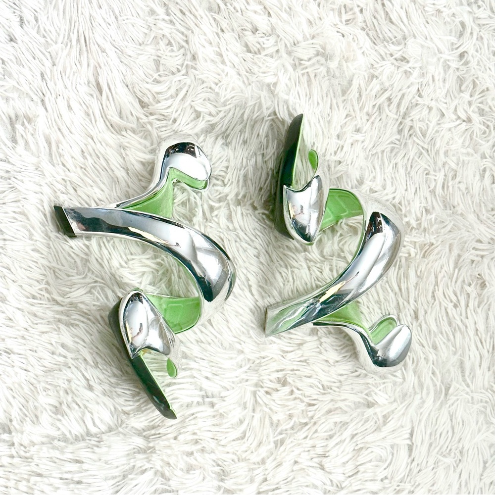 Retro Silver Heels